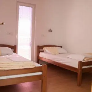 Sebastian Apart Otel *